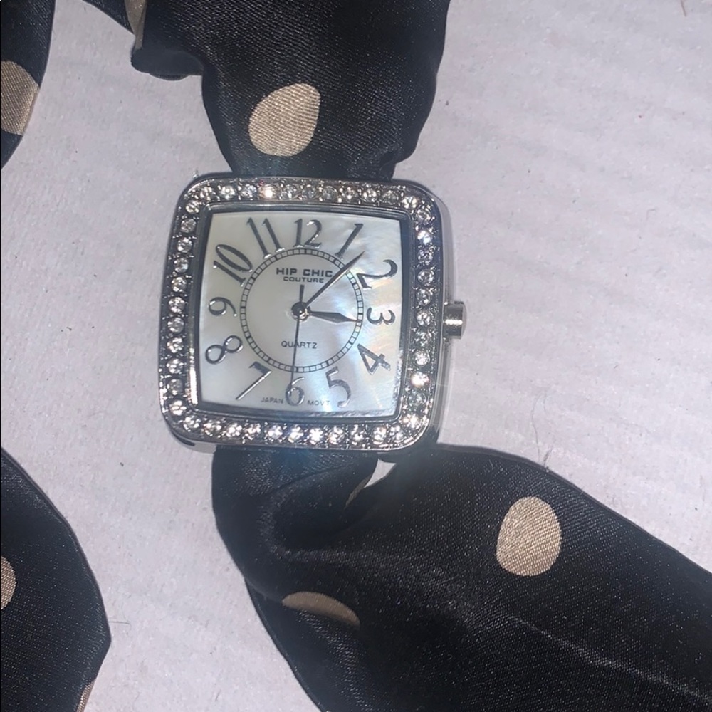 Watch - Picture 2 of 3
